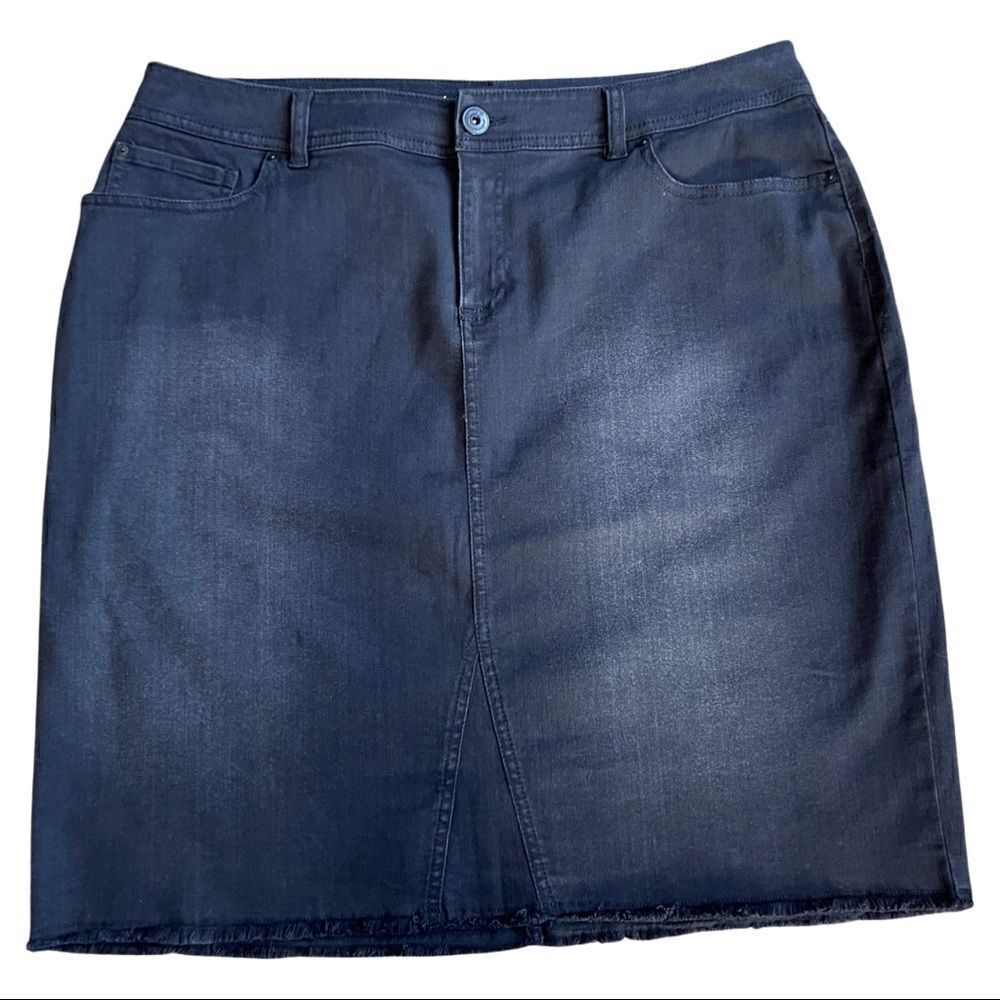 I•N•C International Concepts Black Denim Skirt Size 16